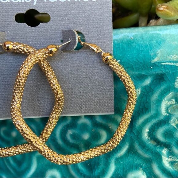 Hexagon Gold Hoops Daisy Fuentes Fashion Earrings $16ea / 3 for $25 - Picture 7 of 9